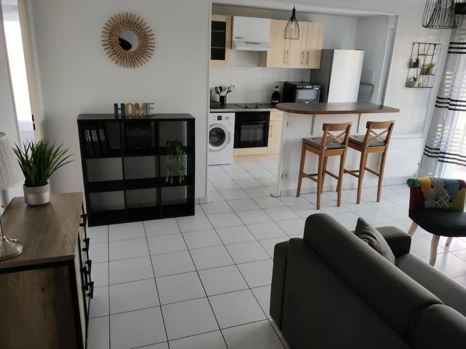 Spacieux Et Joli Appartement De 2 A 4 Personnes • Parking • Wifi Fenouillet  Exterior foto